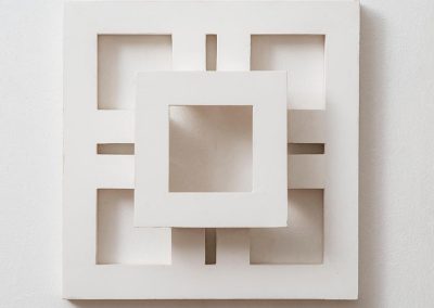 Senza Titolo (Legni), 1992, 27x27x6 cm, multistrato di legno e stucco. (foto Giorgio Benni)