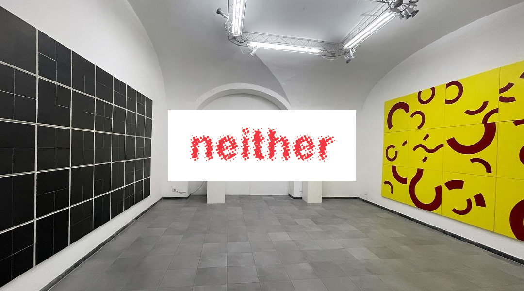 Neither, mostra